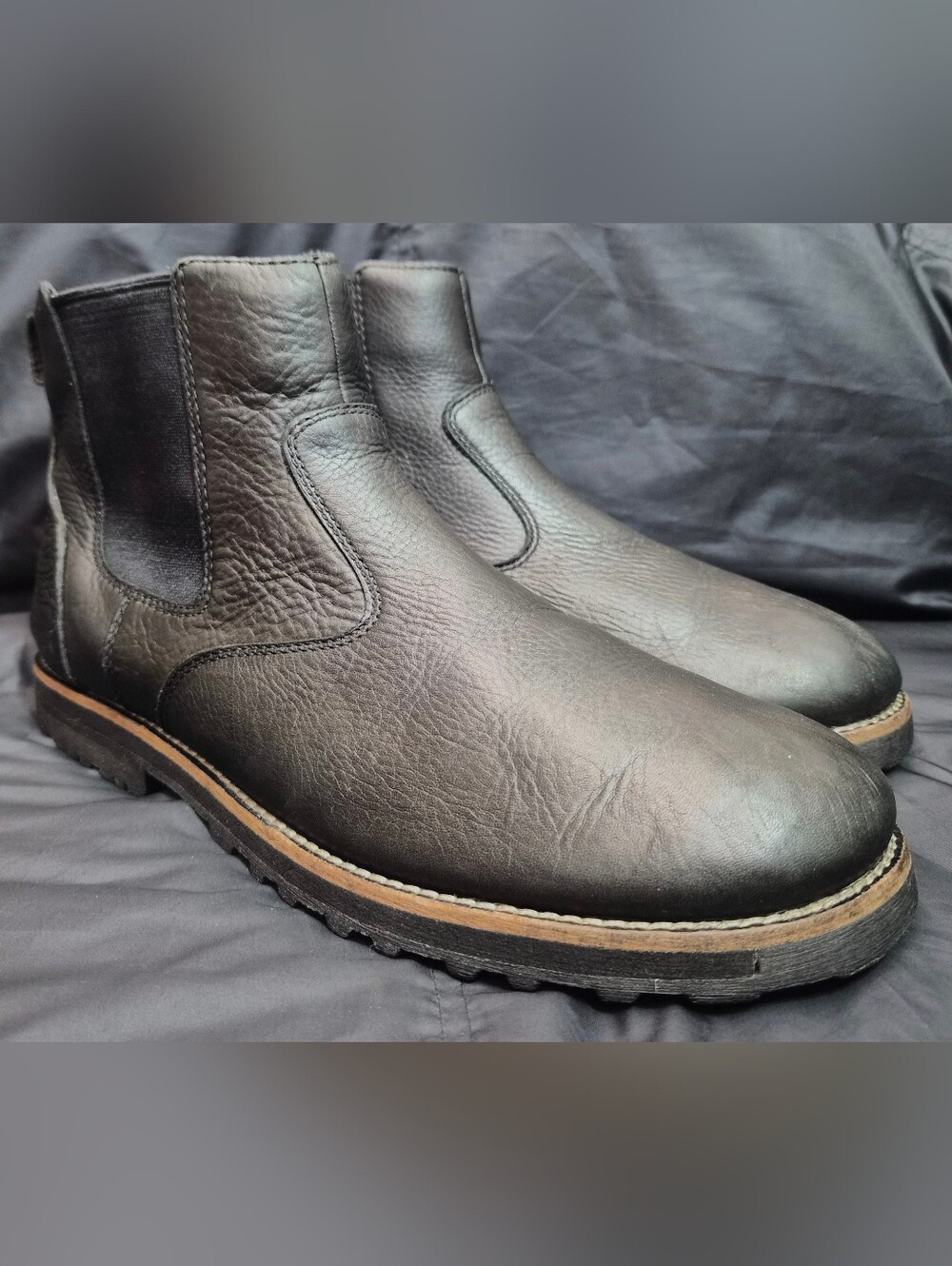 Men's KEEN Ames Chelsea Black Leather Boots (1023303) Sz. 10.5